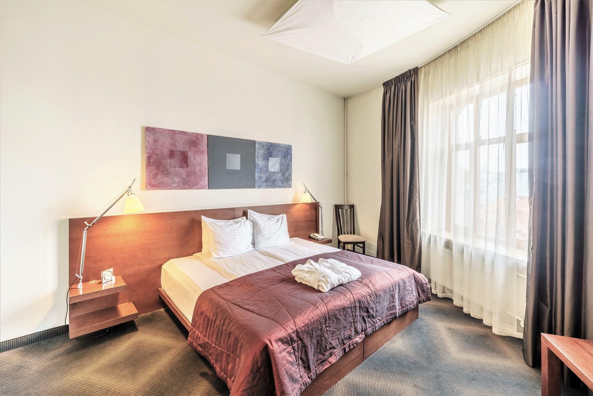ริกซ์เวล เซ็นทรา โฮเต็ล Hotel รีกา ภายนอก รูปภาพ