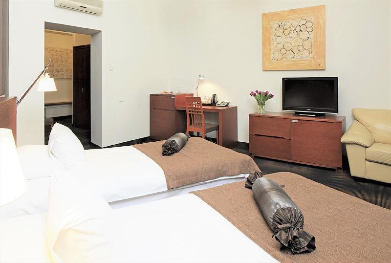 ริกซ์เวล เซ็นทรา โฮเต็ล Hotel รีกา ภายนอก รูปภาพ
