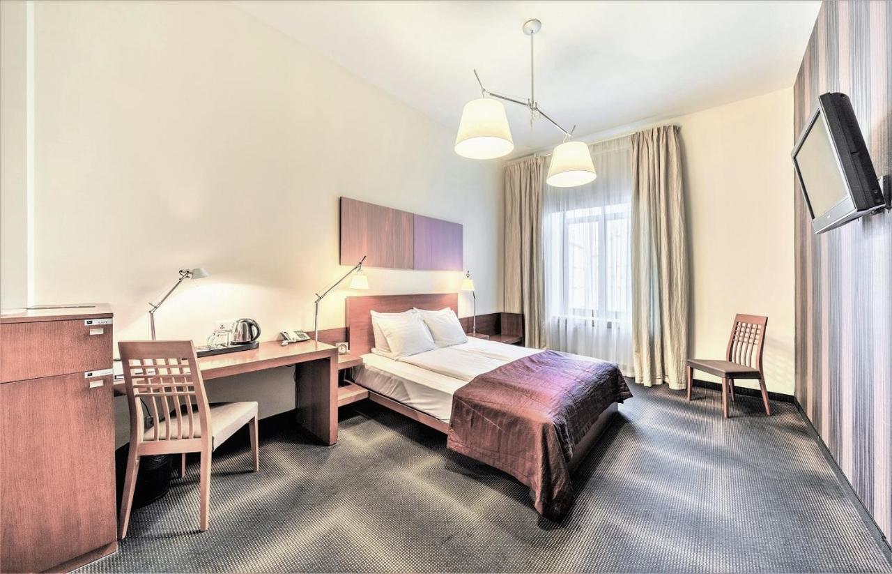 ริกซ์เวล เซ็นทรา โฮเต็ล Hotel รีกา ภายนอก รูปภาพ