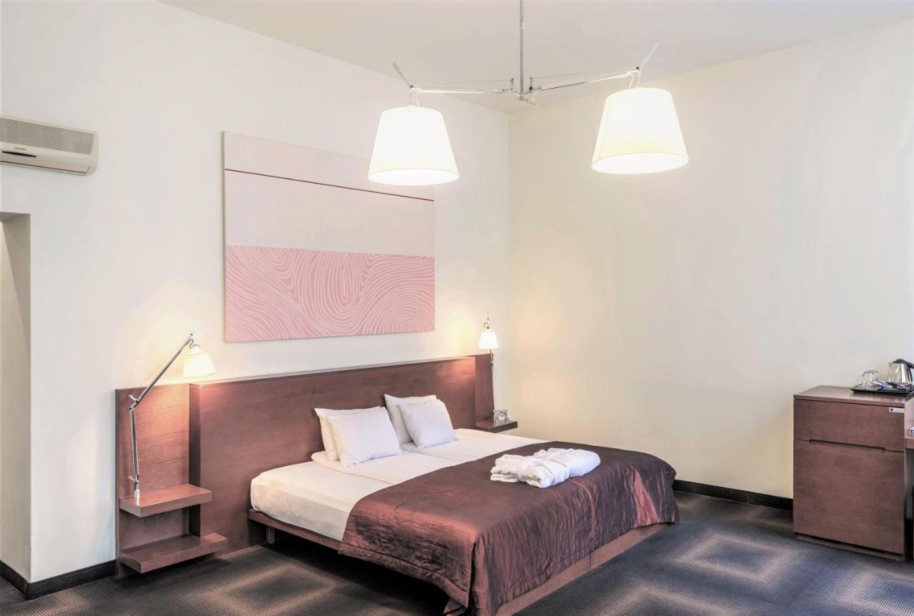 ริกซ์เวล เซ็นทรา โฮเต็ล Hotel รีกา ภายนอก รูปภาพ